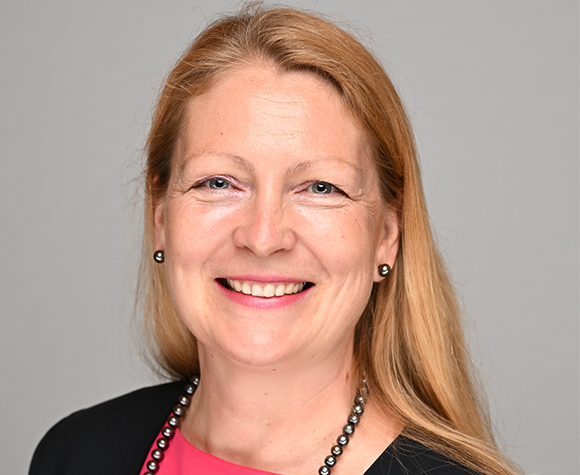 Isabell  Moessler 